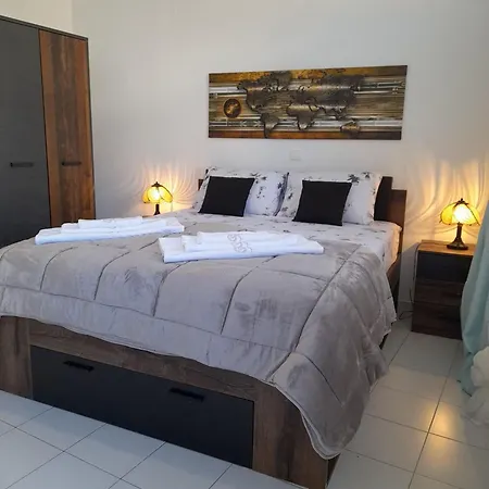 Orion - Allparos * Parikia (Paros)